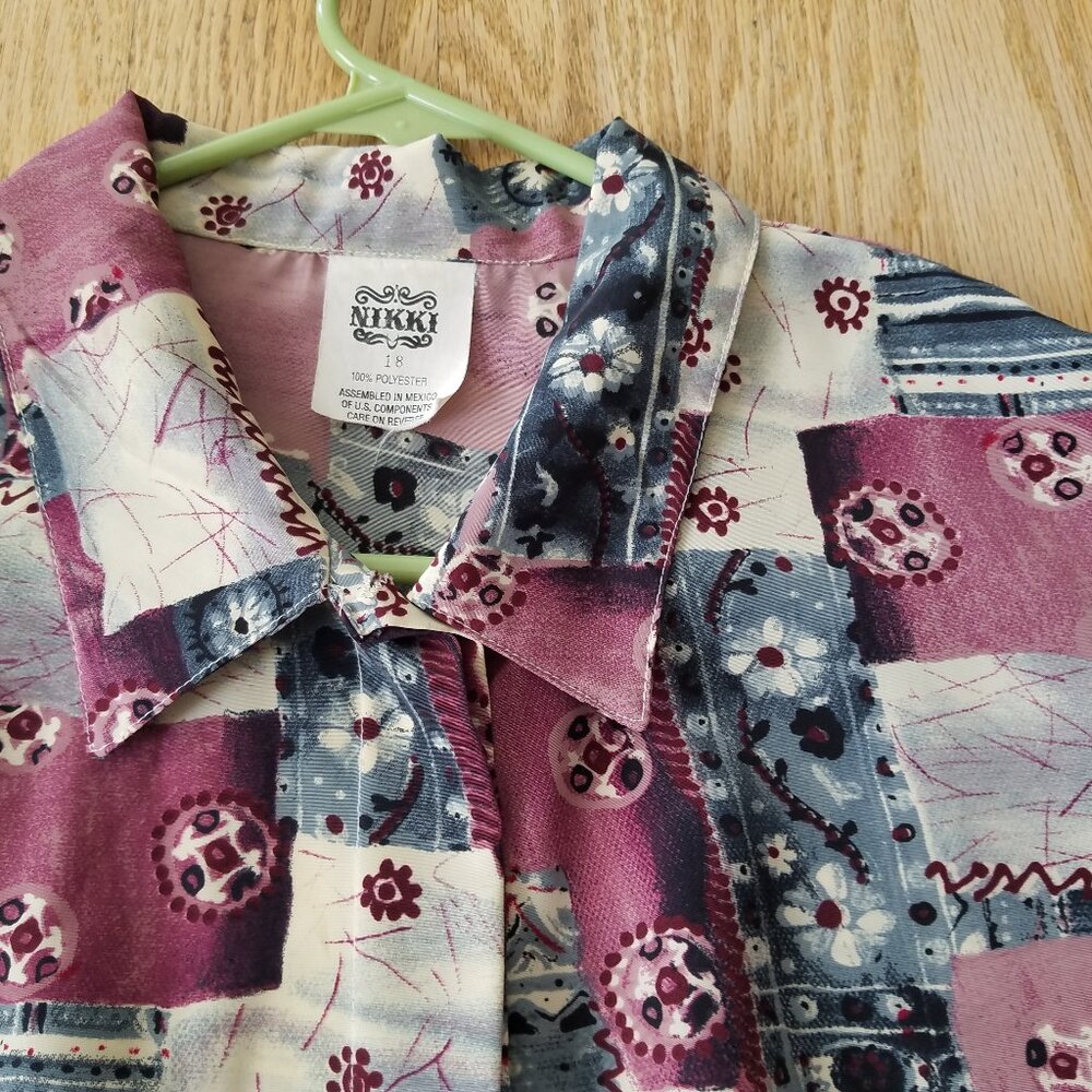 Nikki Button Up Collared Blouse Geometric All Over Print Size 18